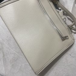 Light Steve Madden Purse