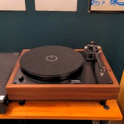 Thorens TD 160 Super Turntable 