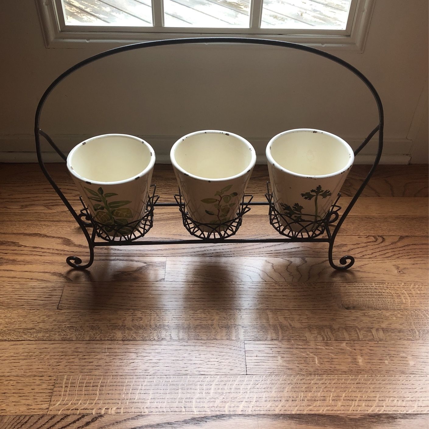 Crate & Barrell - Three Herb Pots And Metal Holder