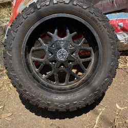 33x12.5 R 20tl Five Lake