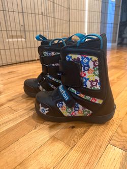BURTON Kids Snowboard Boots Black/Multi Size 2 US Youth EUC!