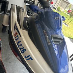 2018 Seadoo Bombardier Blue/white Jet ski With trailer
