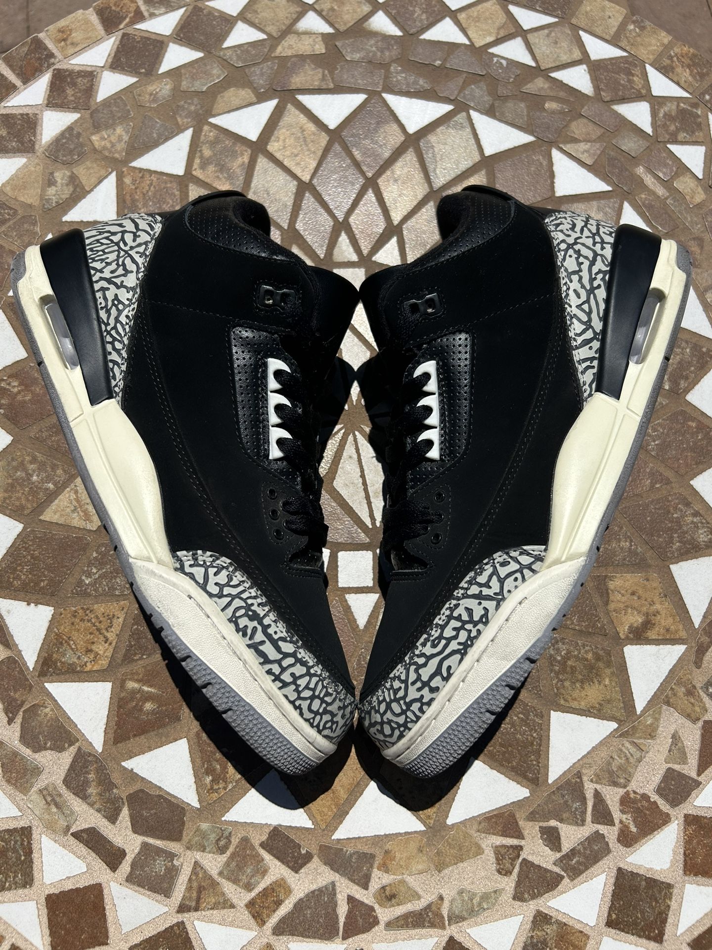 Jordan 3 Off Noir Size 11