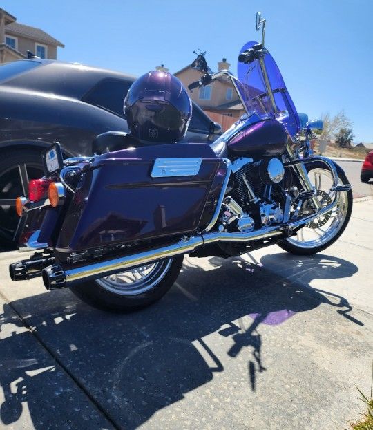 2002 ROAD KING
