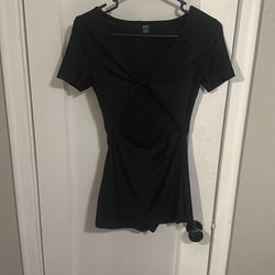 Black romper size small