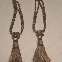 Set Of 2 Curtain Tiebacks 