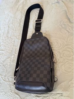 Louis Vuitton Avenue Slingbag