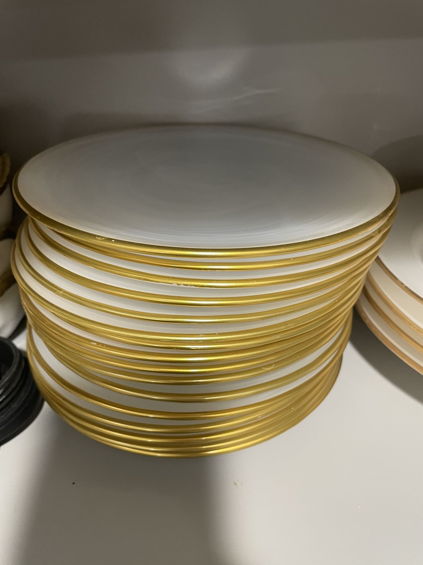 Gold Glass Marbelized Design Dessert Plate