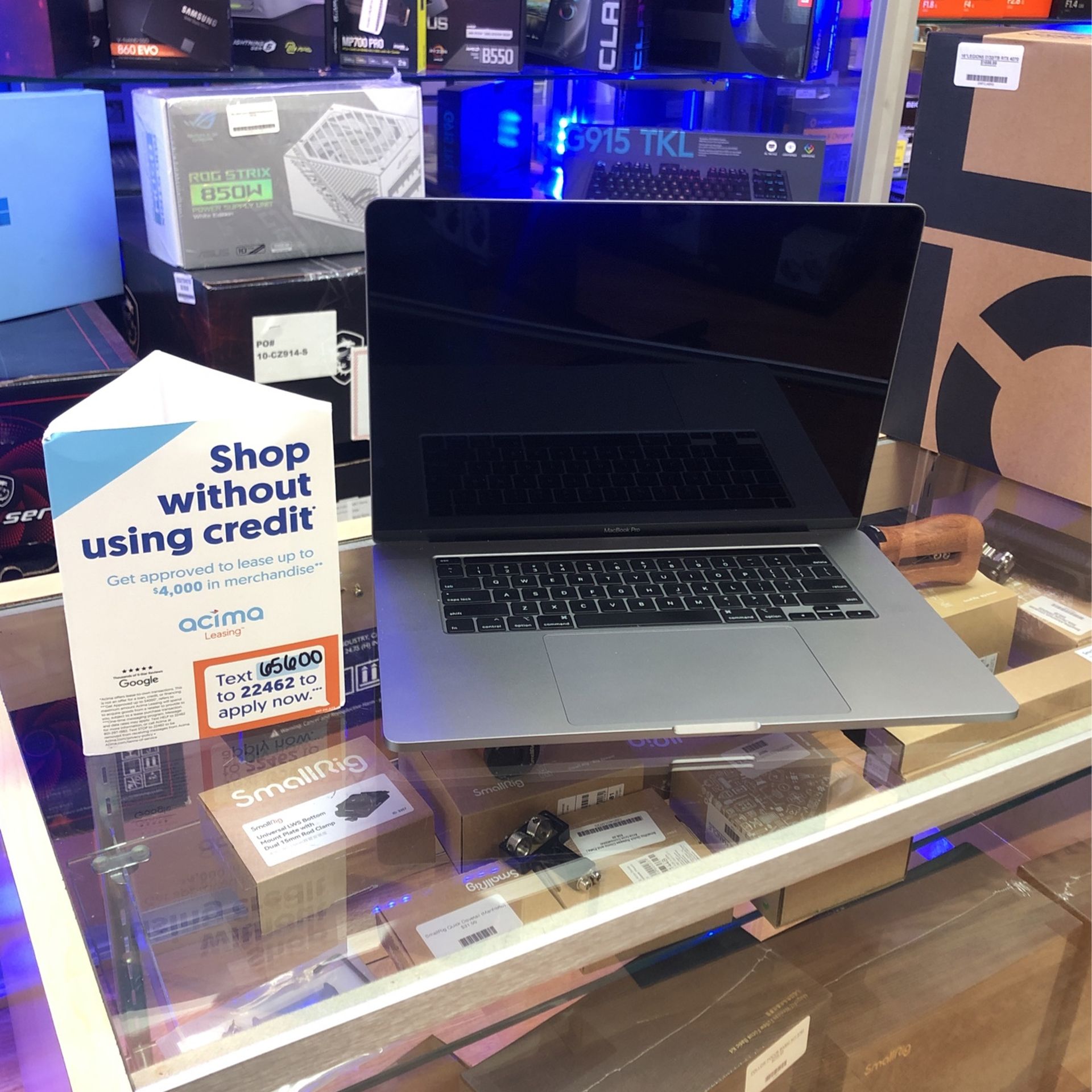 MacBook Pro 16” 2019 Core I7 32gb Ram 512ssd