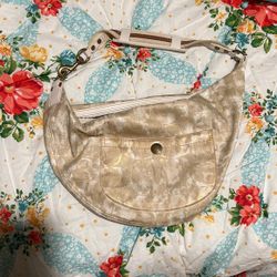 Coach  Bag Gold And White