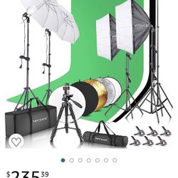 Photography Lighting Kit with Backdrops