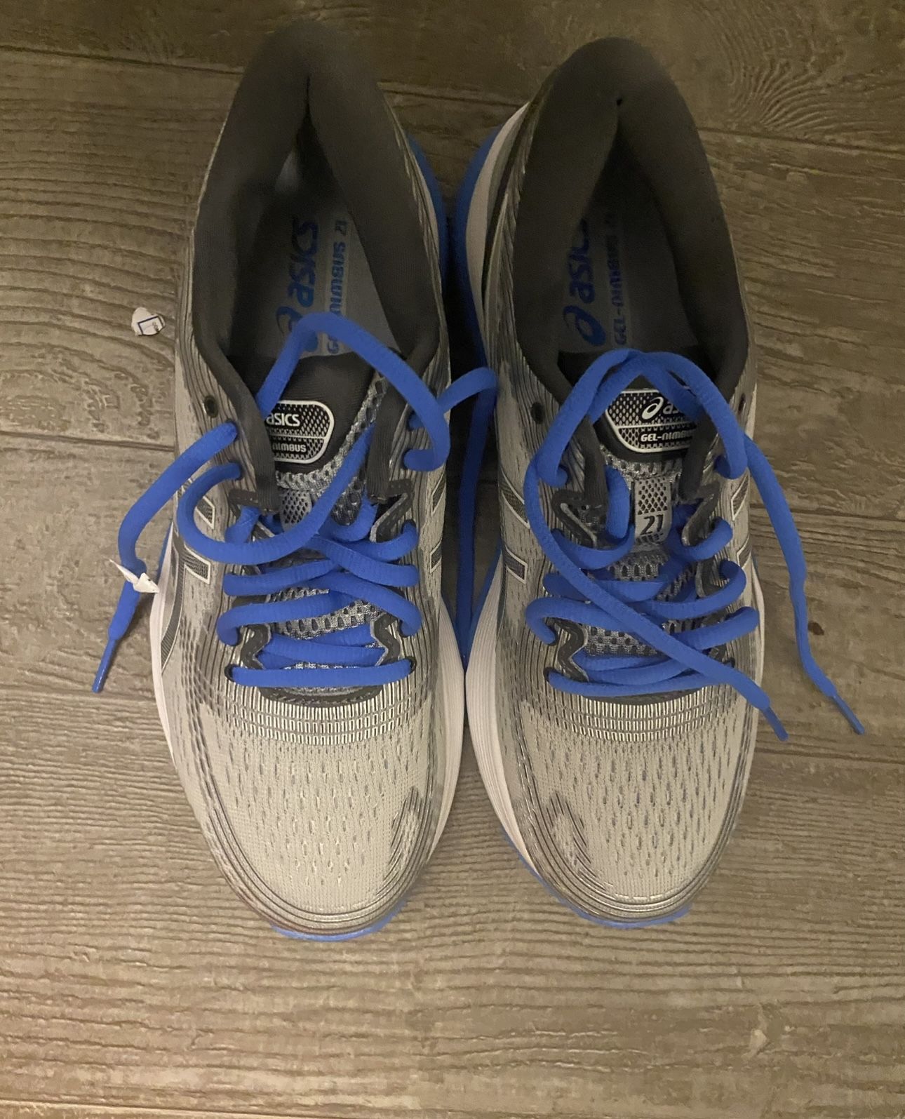 Asíc Female Athletic Shoes