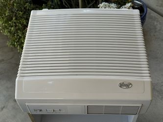 Hunter Air Purifier/Fan-delivery Available 