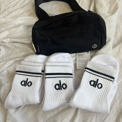 Lululemon Everywhere Belt Bag And All Unisex Throwback Half Crew Sock Bundle 