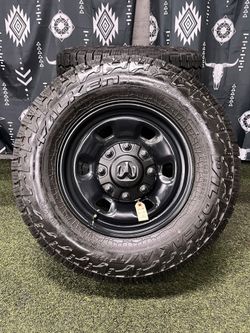 2026 Ram 2500 8 Lug 17 Inch OEM Wheels