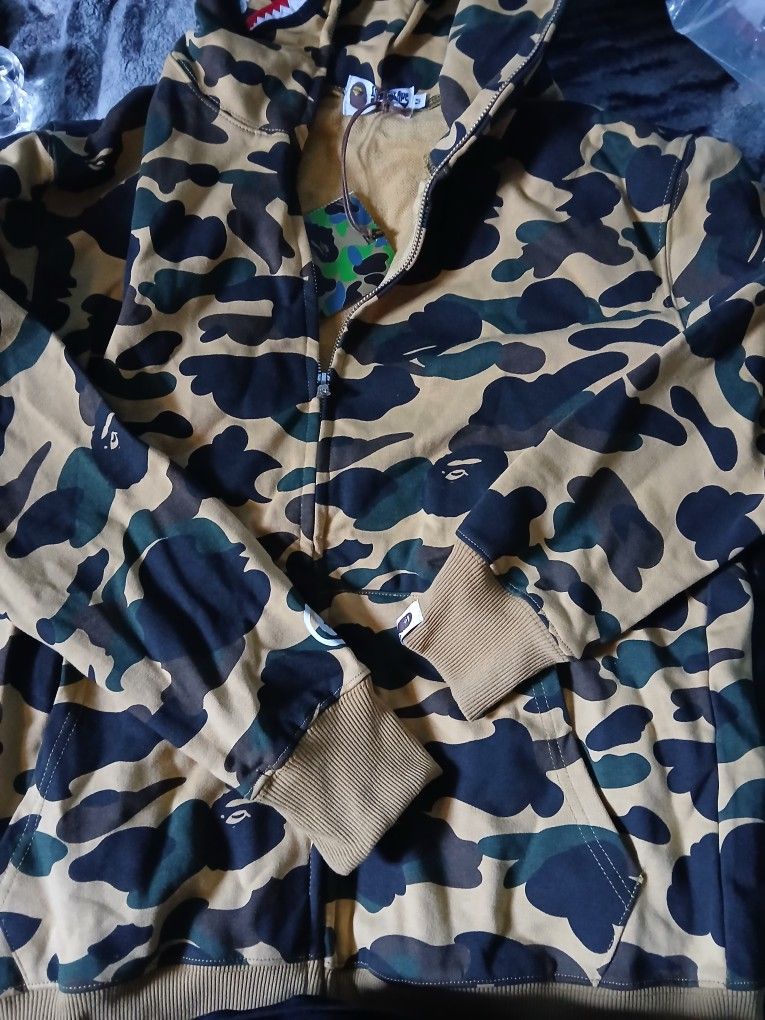 Camo Bape Hoodie M