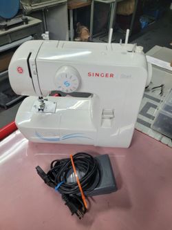 Singer Start Sewing Machine Model 1304