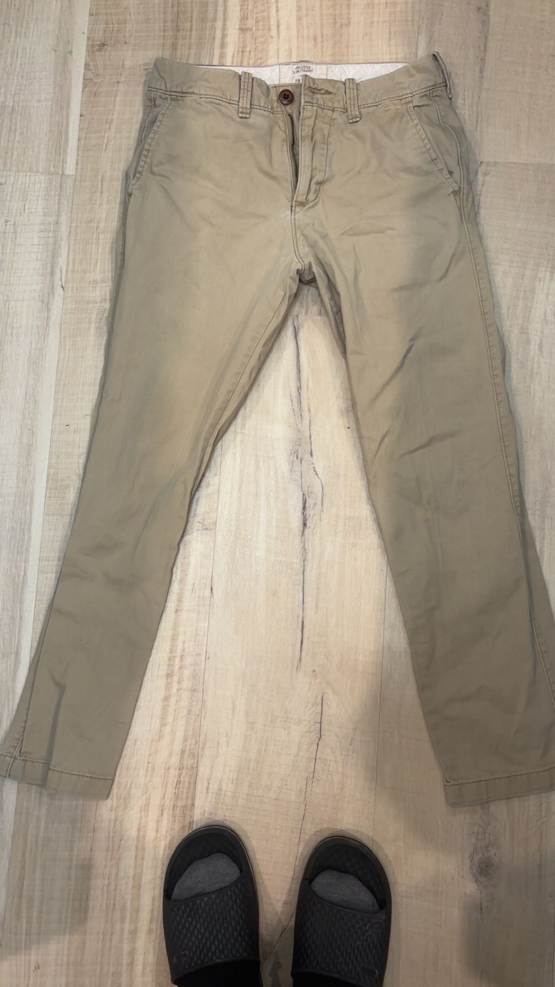 Hollister Khaki Pants (28x30)