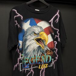 American Thunder Vintage Size Large 