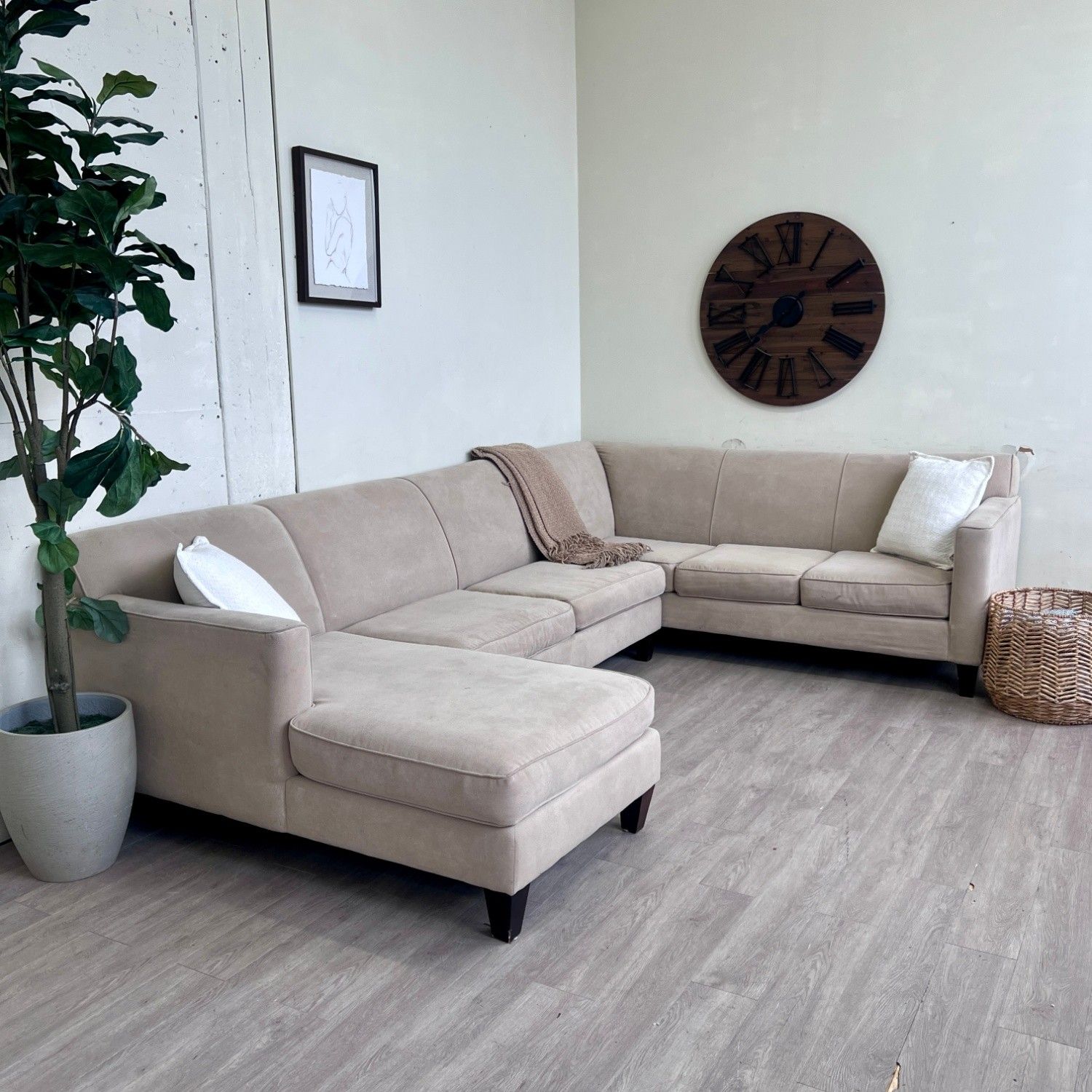 Fast Delivery Available โ Taupe Modern 3pc U Sectional Couch with Chaise