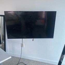 3Flat Screens $500 65 ONN 42 Vizio 32 ONN (ALL ROKU)