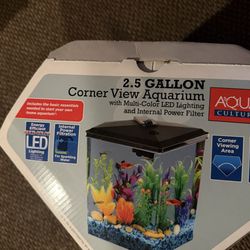 Corner aquarium