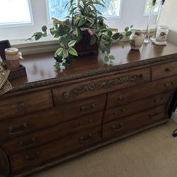 Chest Of Drawers  Dresser  Storage PRICE REDUCED