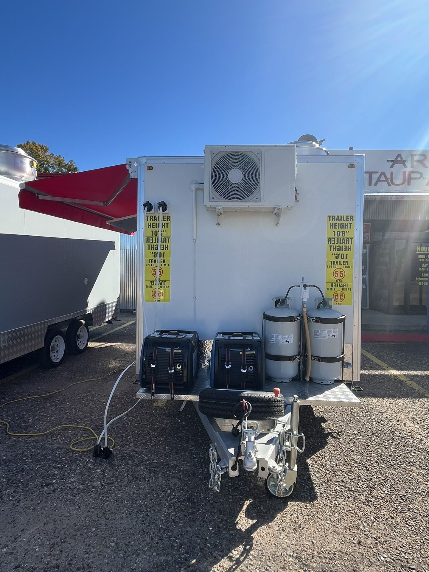 14FT BRAND NEW FULLY EQUIPPED FOOD TRAILER