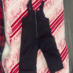Boys Snow Suit Size 4t Carters 