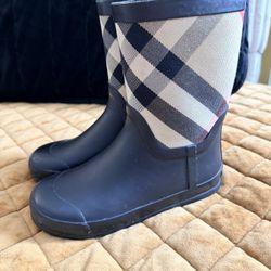 Girl Burberry Boots 