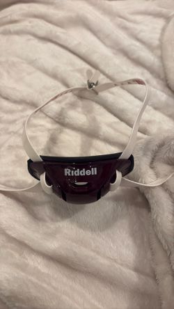 Riddell chinstrap