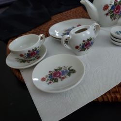 Vtg Mini Porcelain Tea Set Dishes. Made In Japan 