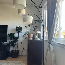 Floor Lamp - 3 Head Shaded Arc - Black