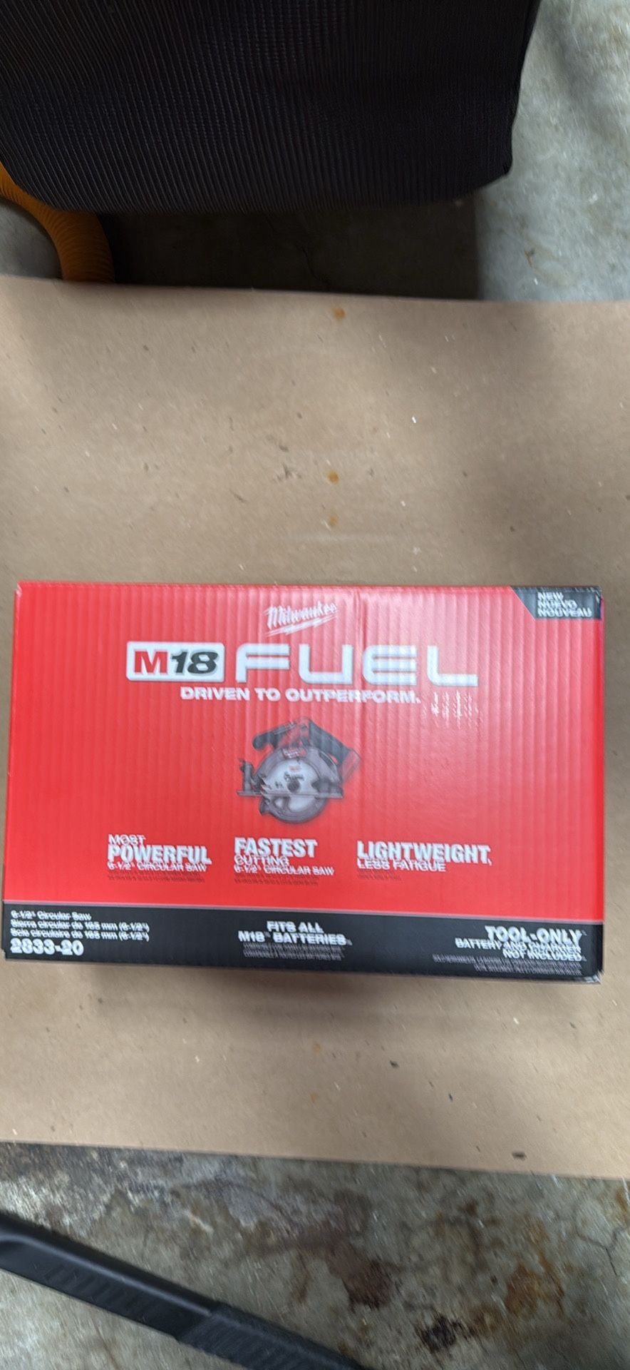  New Milwaukee M18 Fuel Circular Saw 6 1/2