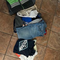 Boys 14/16 Tops And A pair Of Jeans 