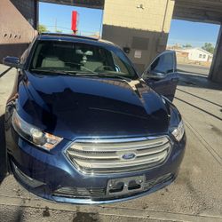 2016 Ford Taurus