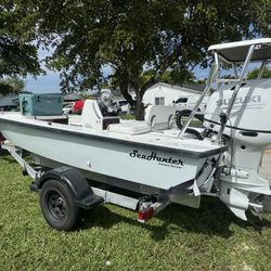 Sea Hunter Flat Boat 18 Foot