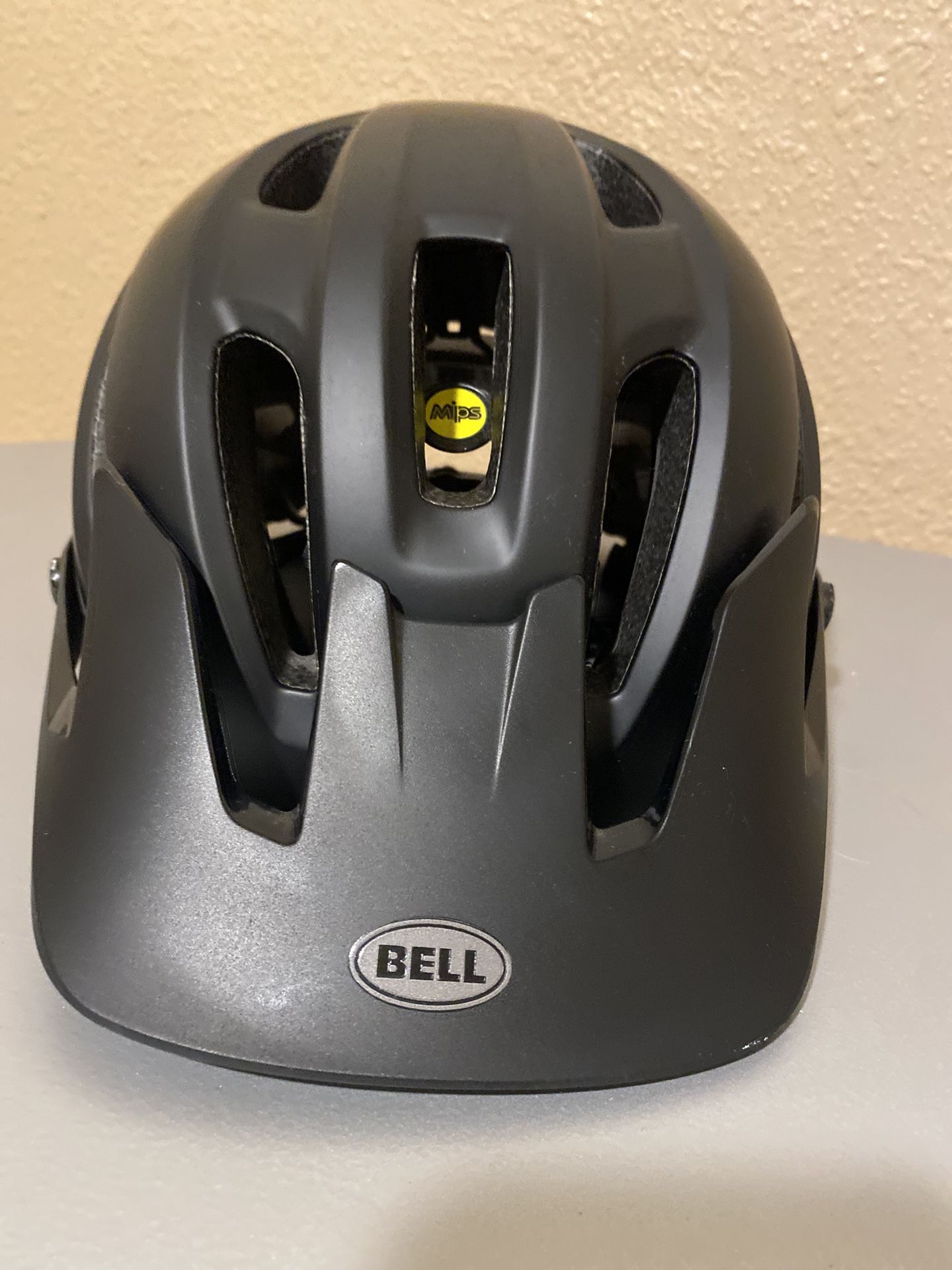 Bell Adult 4 Forty MIPS Bike Helmet