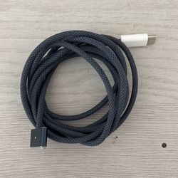 Genuine Apple MacBook MagSafe charger