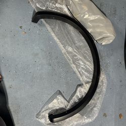 18-20 F-150 Rear Passenger Fender Flare