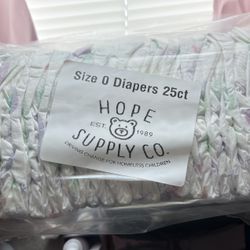 25 Count Newborn Diapers 