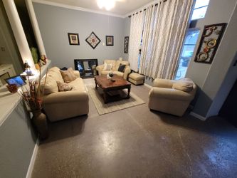 3 piece creme leather couch set