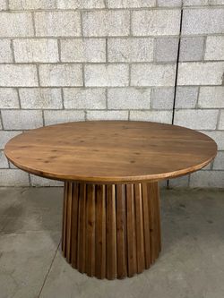 Solid wood fluted dining table