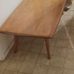 Wakefield Coffeetable