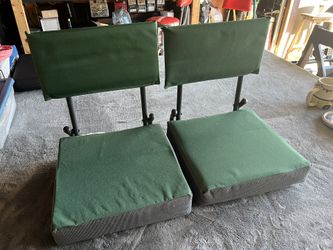 Green Padded Stadium Chairs 
