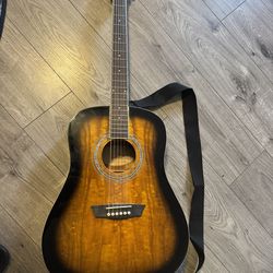 Acoustic Guitar Washburn