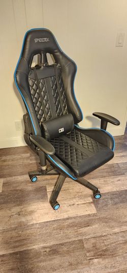 Spieltek gaming chair, like new