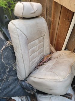 Mustang Front Seats Pair 1990 