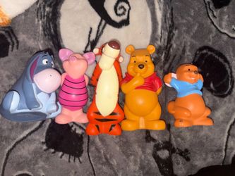 Winnie the Pooh toys