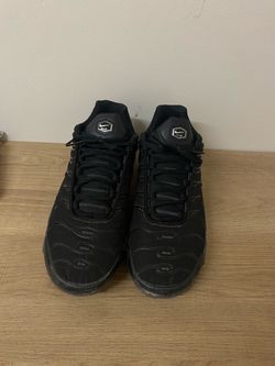 Nike Air max plus blacks